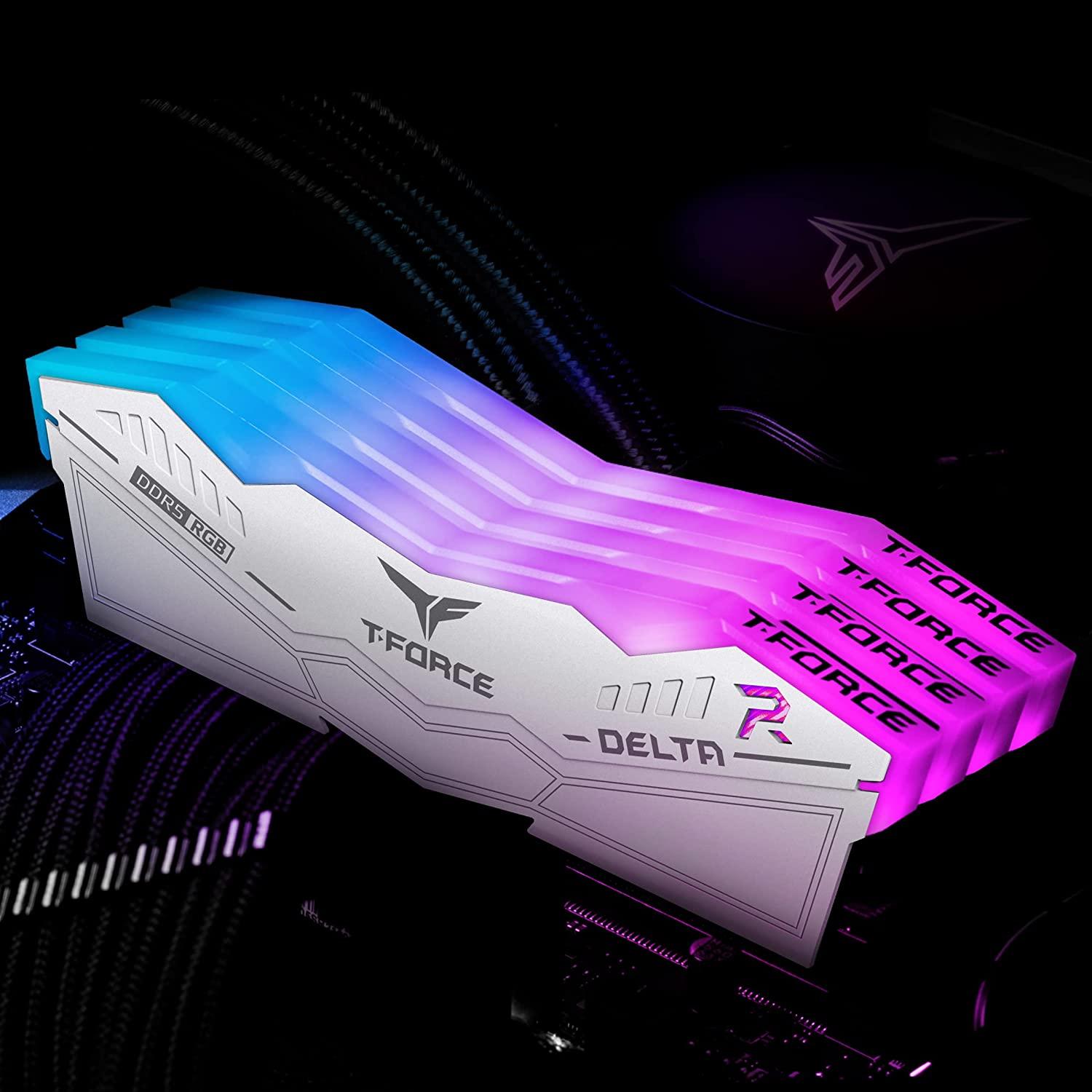 Памет Team Group T-Force Delta RGB White DDR5 32GB (2x16GB) 6000MHz CL38 FF4D532G6000HC38ADC01-4