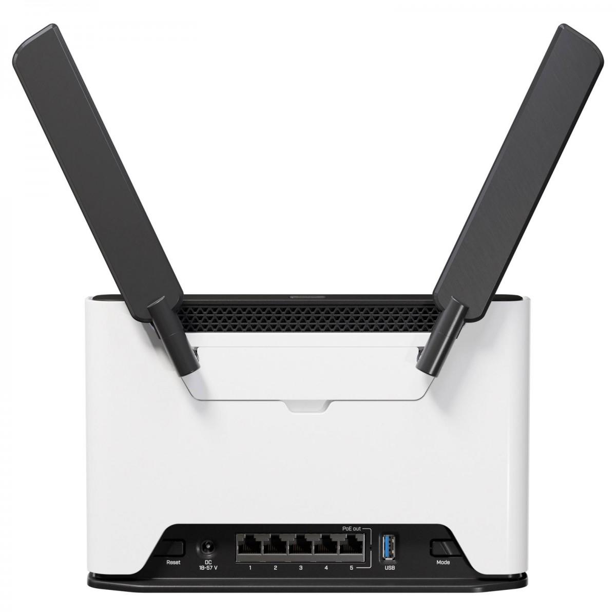 Access point - Точка за достъп MikroTik Wi-Fi 6, IEEE 802.11 b/g/n/ax (2.4 GHz), IEEE 802.11 a/n/ac/ax (5 GHz), 1x USB 3.0 Type A,6 dB,-2